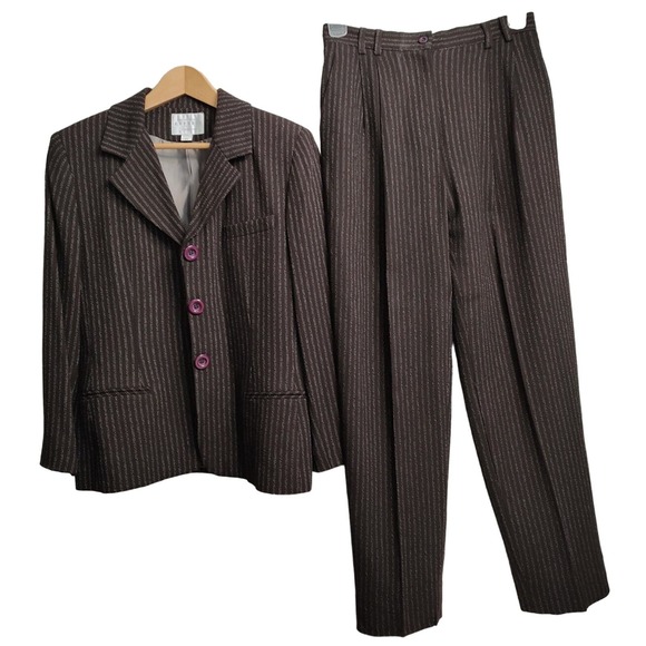 Compagnie Internationale Express Tailleur Brown Pin Strip Suit Size 9/10 + 11/12 - Picture 1 of 12